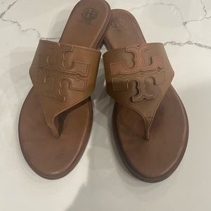 Preloved Tory Burch Weston full logo 10